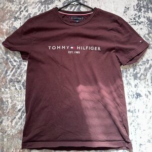 Tommy Hilfiger tee